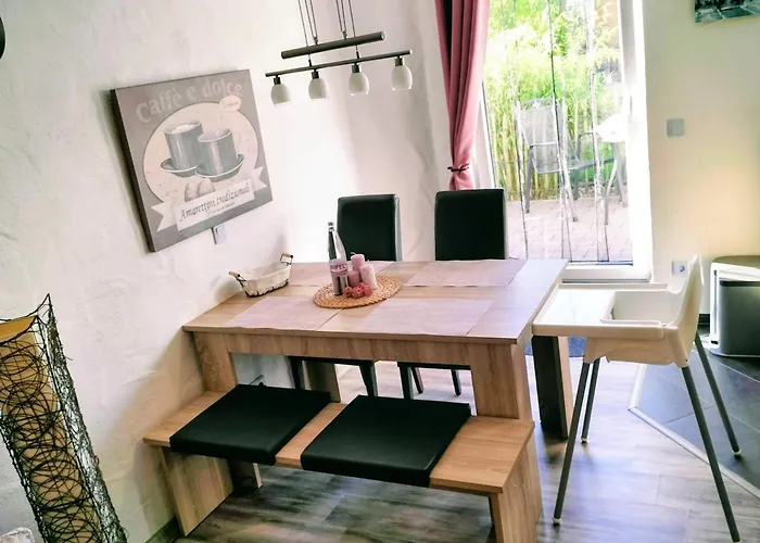 Schneider דירה *